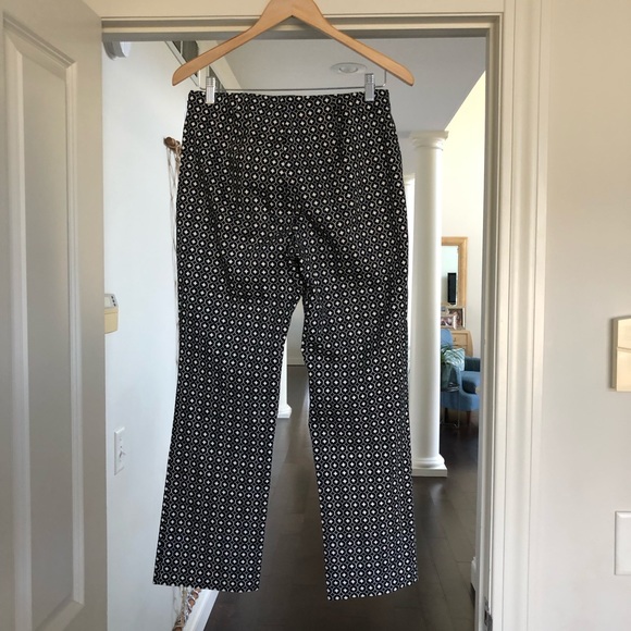 Sigrid Olsen Black & White patterned ankle pants 6 - Picture 6 of 8